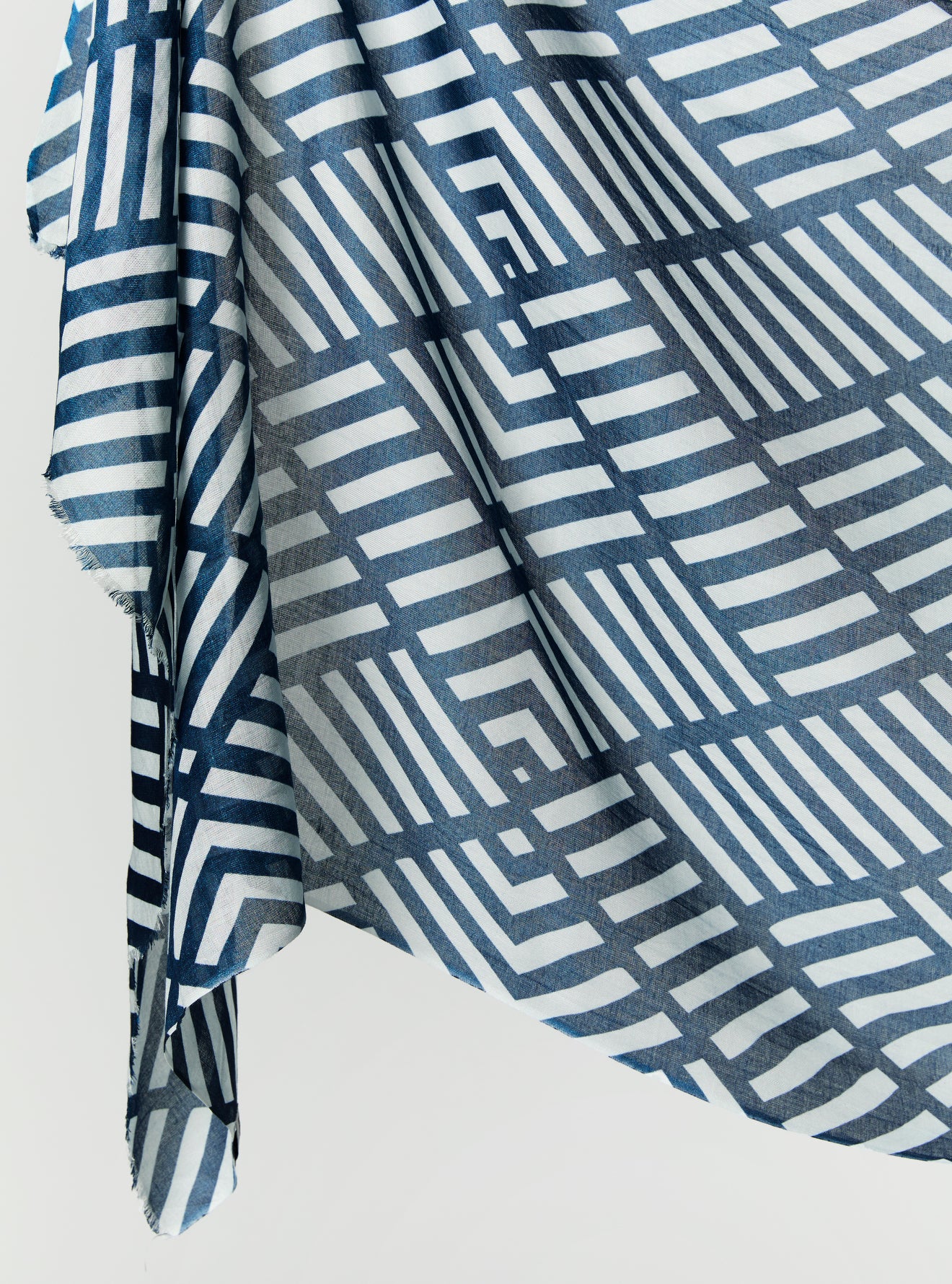 HOLLIE SCARF - Image 3