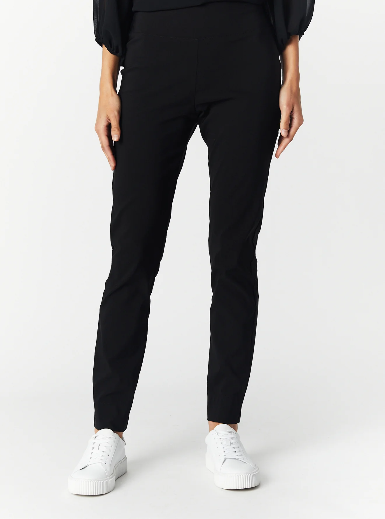 LONG CAPRI PANT - Image 11