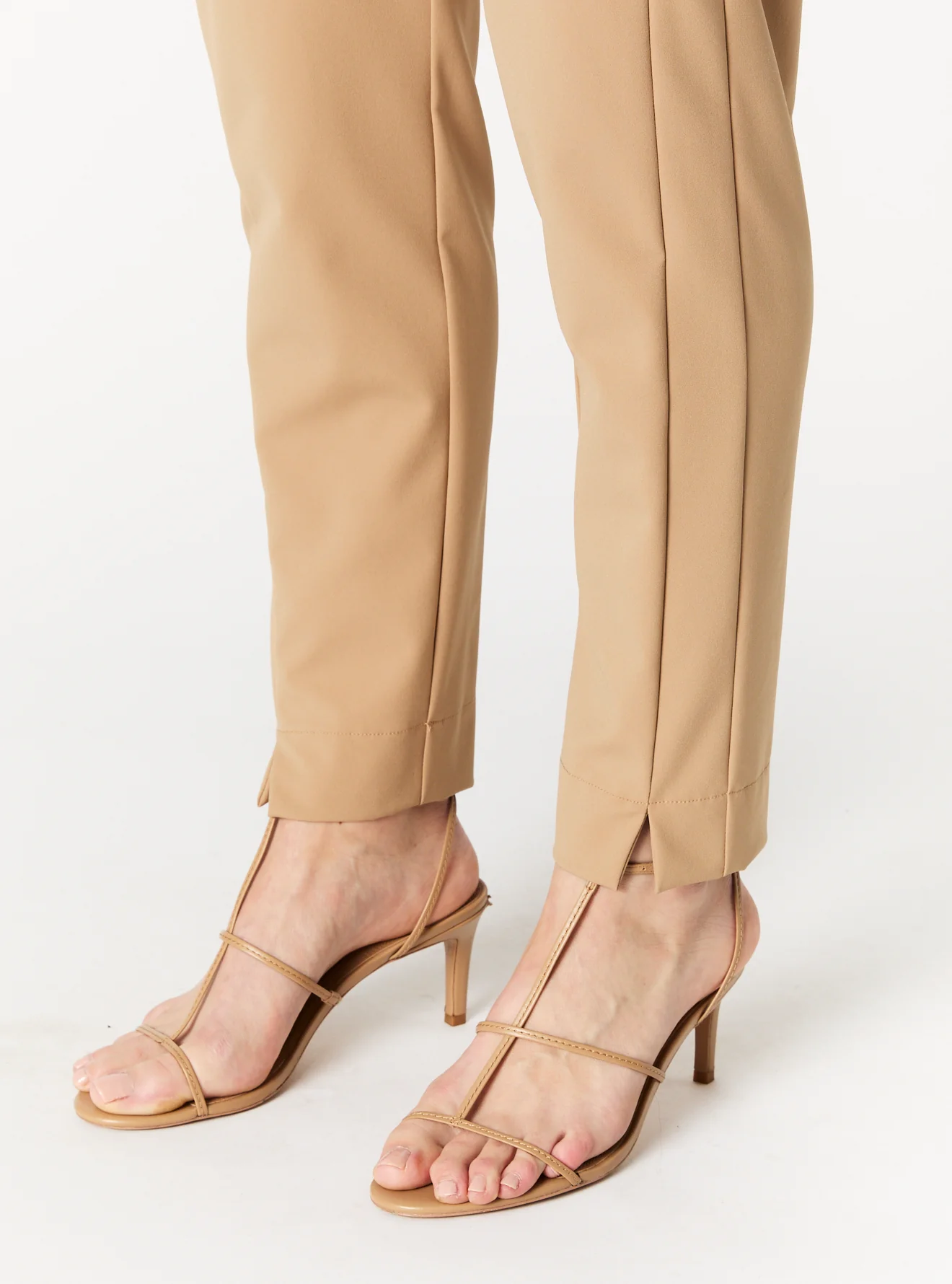VALERIA PANT - Image 6