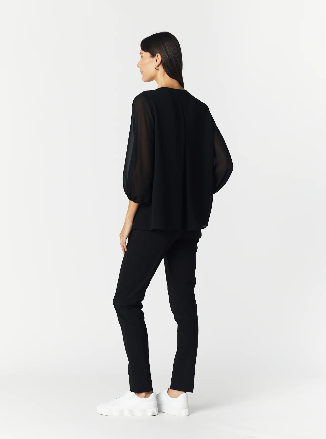 V-NECK LONG SLEEVE TOP - Image 3