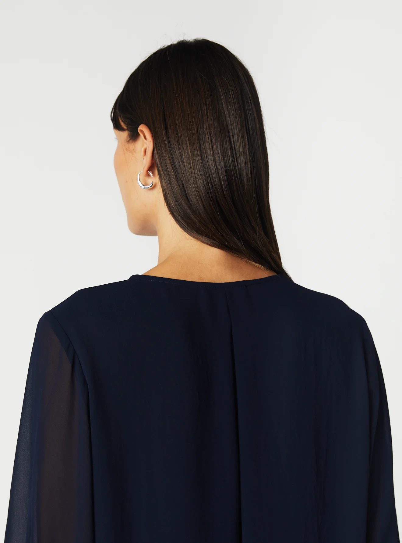 V-NECK LONG SLEEVE TOP - Image 6