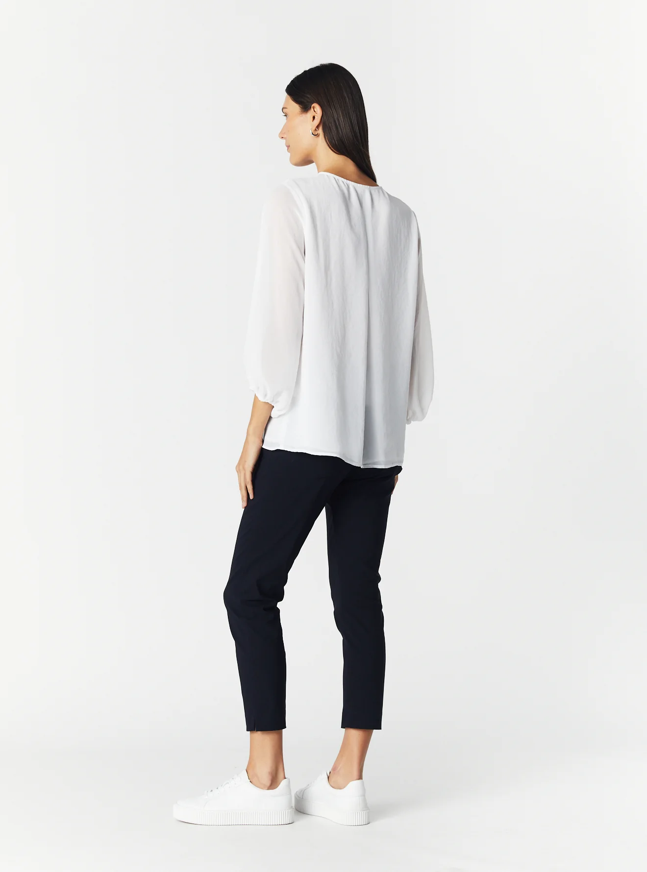 V-NECK LONG SLEEVE TOP - Image 3